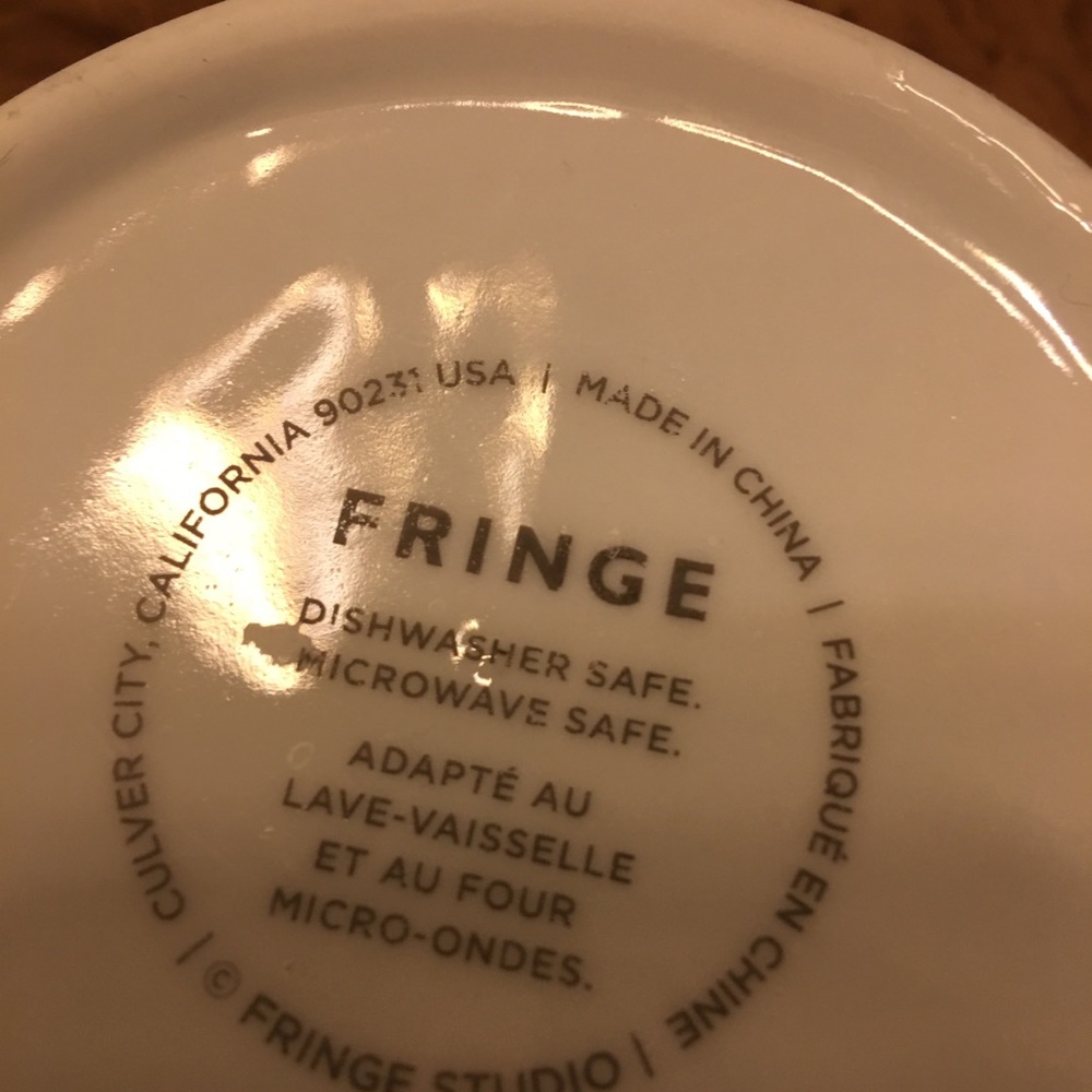 Fringe Mug “ Be Awesome” - Picture 3 of 4